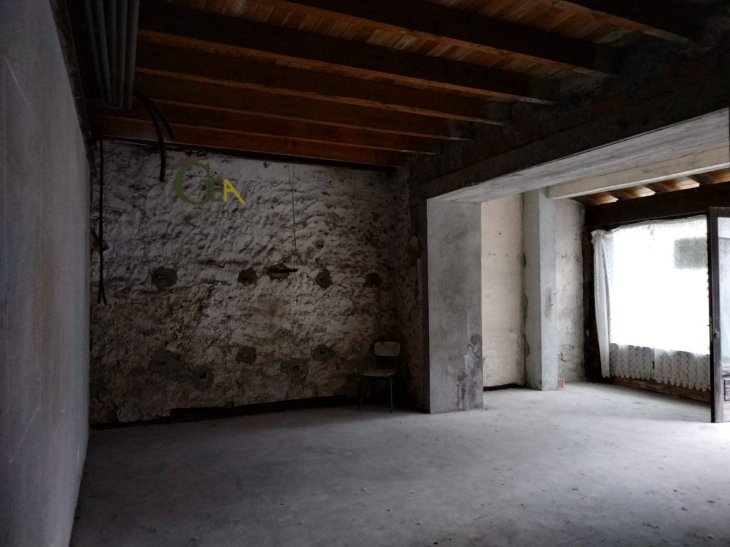 resized_32_858725200